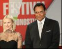 NAOMI WATTS & JIMMY SMITS